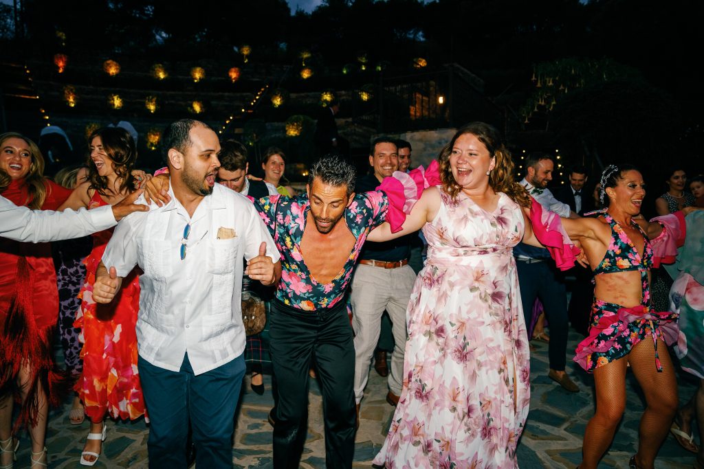 Guests dancing with the flamenco dancers, Casa de la Era wedding in Marbella