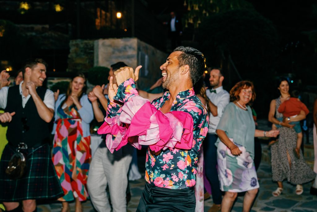 Guests joining the flamenco dancers, Casa de la Era wedding in Marbella