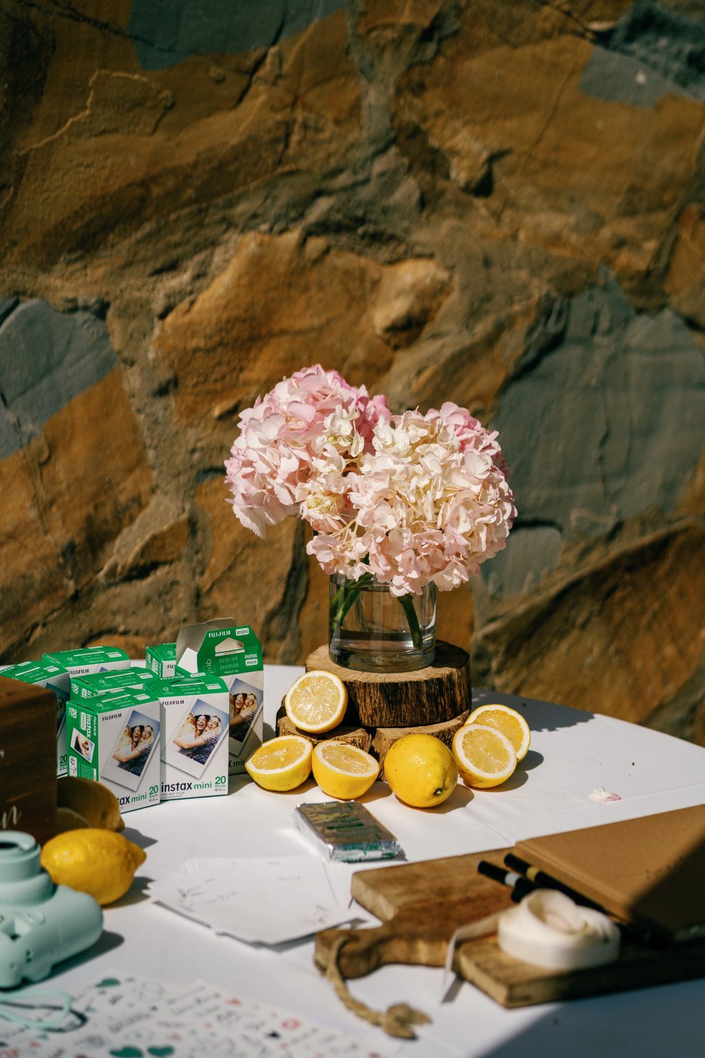 Flowers and lemons on the drinks table, Casa de la Era wedding in Marbella