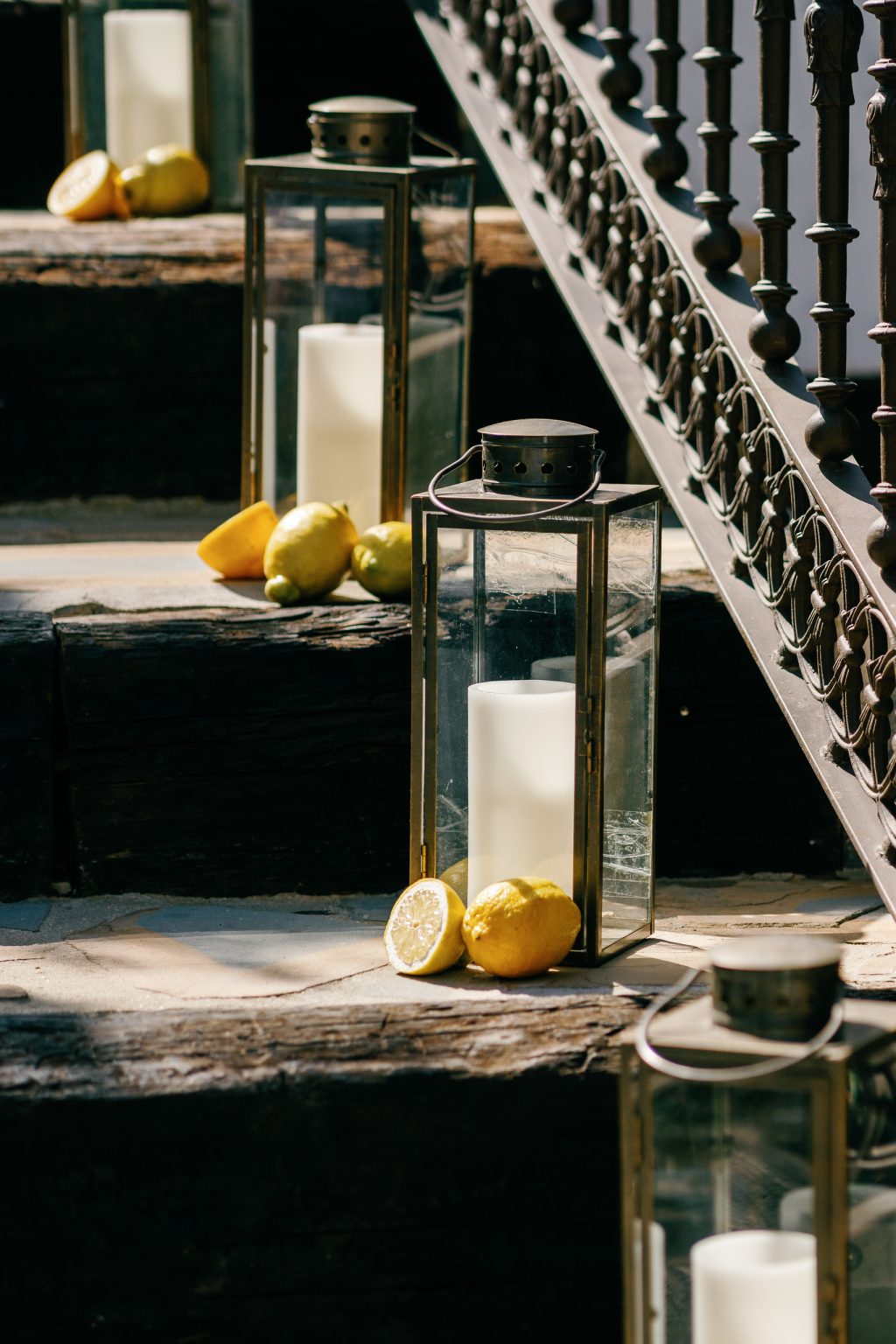Lanterns and lemons on the old stairs, Casa de la Era wedding in Marbella